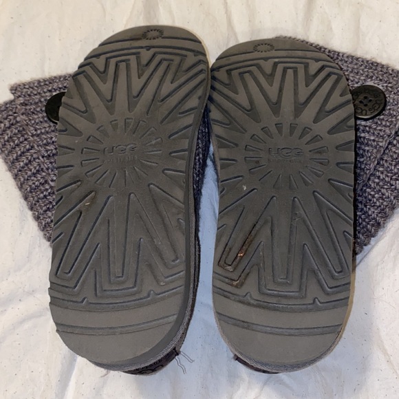 UGG Women's Classic Cardy Boots - Picture 3 of 4